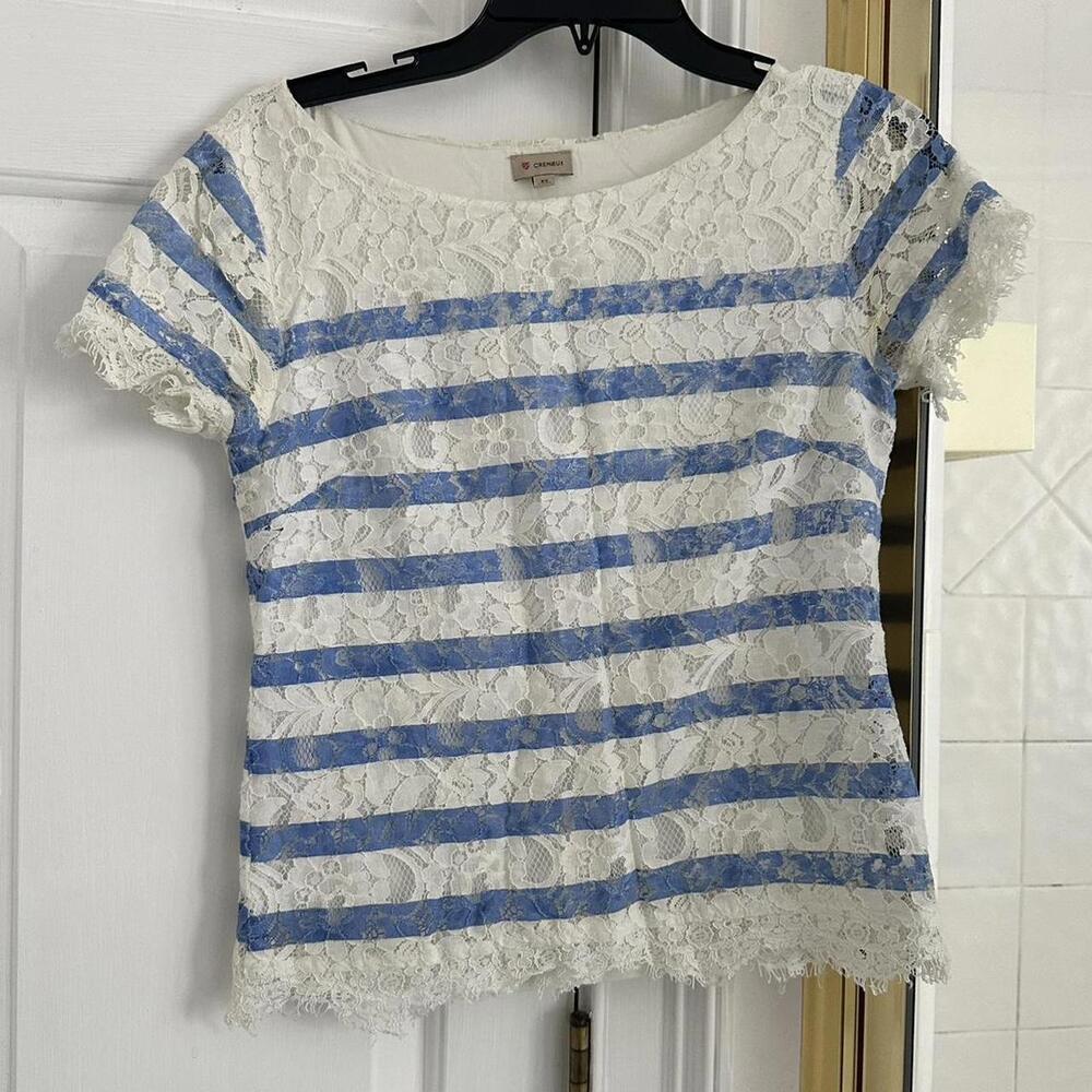 Cremieux Women's White and Blue Tshirt